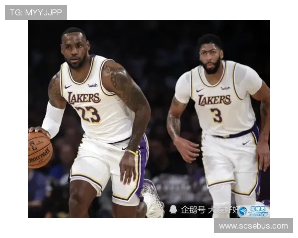 职业篮球联盟巨星转会风云再起引发新赛季竞争格局深度全面解析